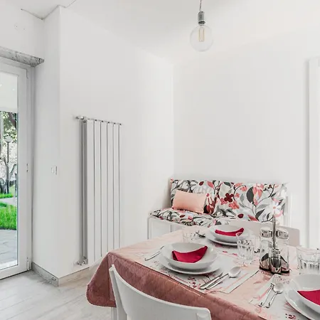 Apartment Gorgeous In